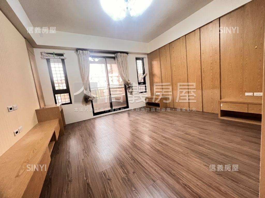 楠梓土庫靚美別墅房屋室內格局與周邊環境