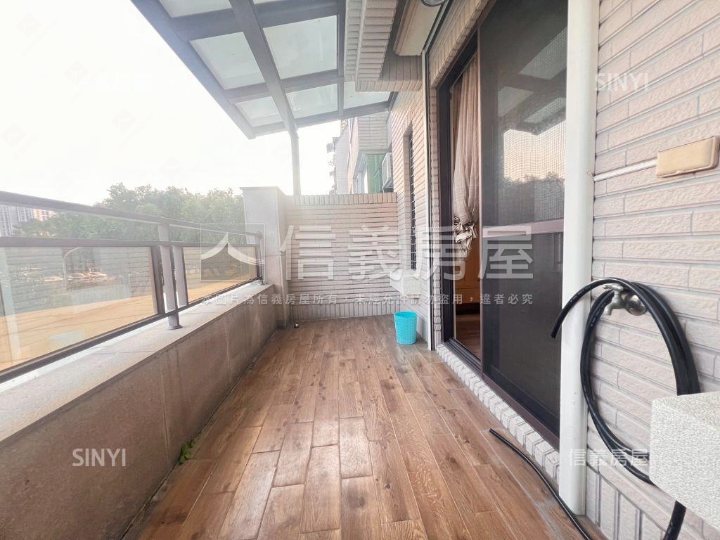 楠梓土庫靚美別墅房屋室內格局與周邊環境