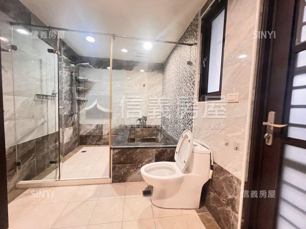 楠梓土庫靚美別墅房屋室內格局與周邊環境