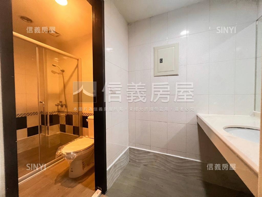 楠梓土庫靚美別墅房屋室內格局與周邊環境