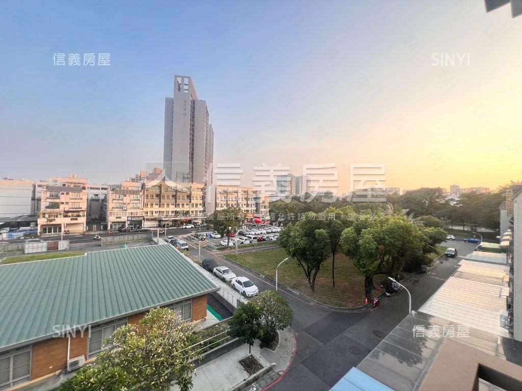 楠梓土庫靚美別墅房屋室內格局與周邊環境