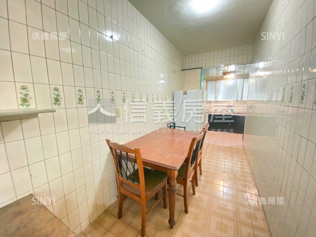復北捷運邊間美寓房屋室內格局與周邊環境