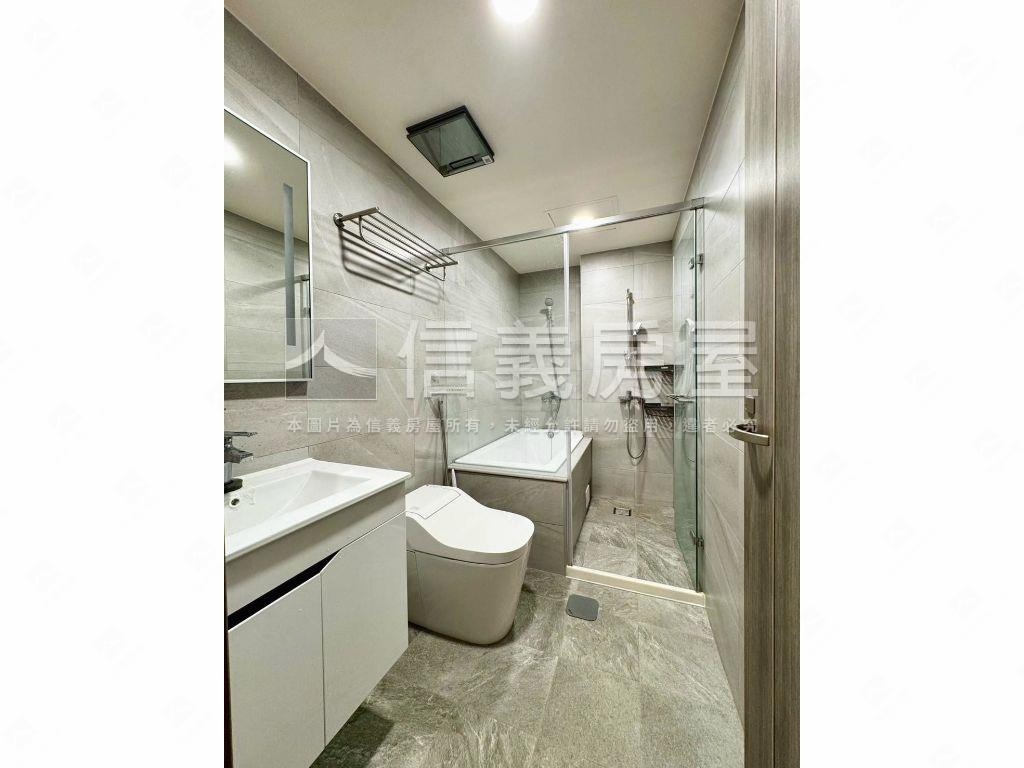 崇德薈高樓裝潢Ｂ２平車房屋室內格局與周邊環境