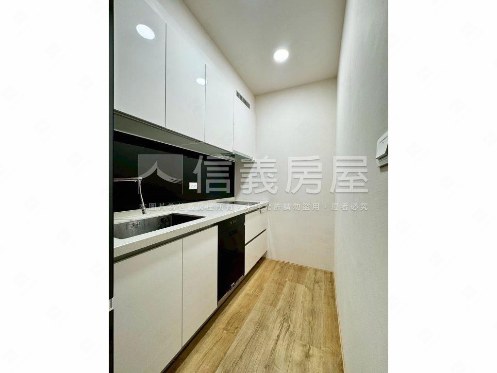 崇德薈高樓裝潢Ｂ２平車房屋室內格局與周邊環境