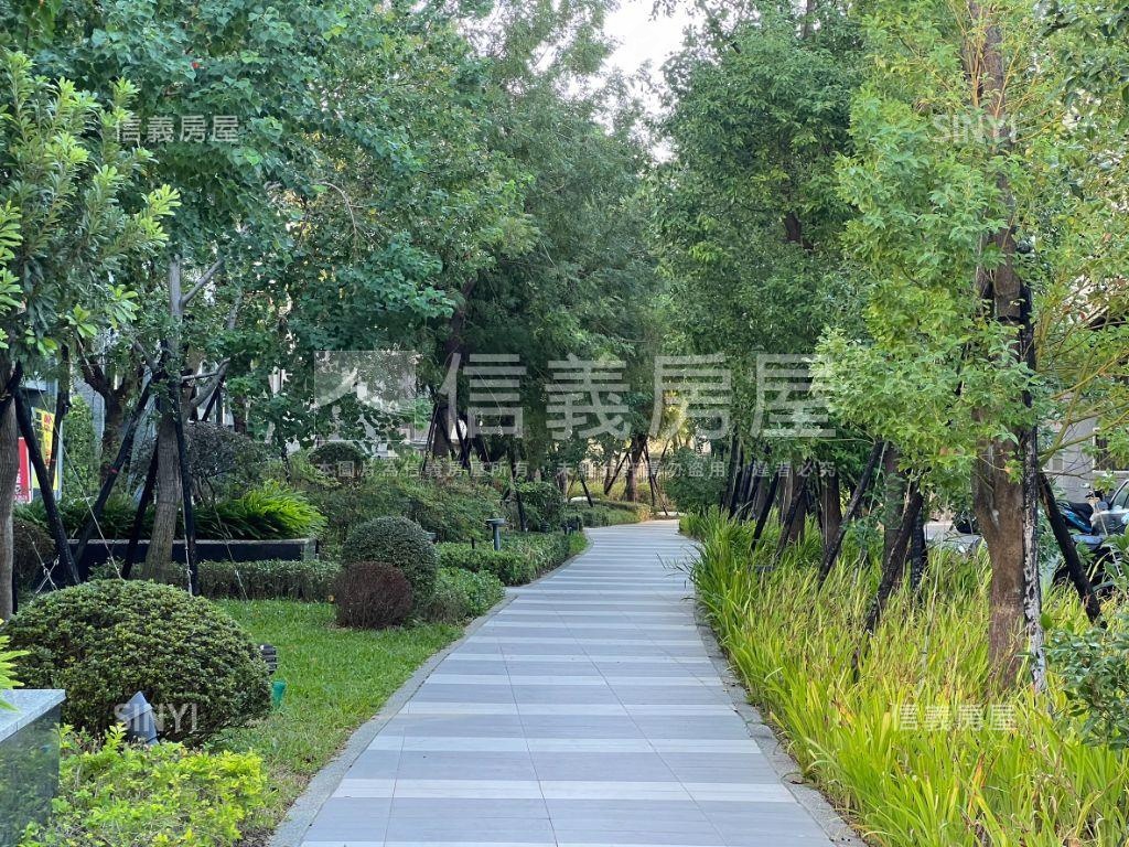 崇德薈高樓裝潢Ｂ２平車房屋室內格局與周邊環境