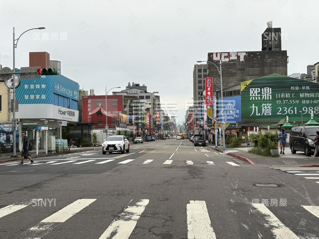 正吉林路馬路邊金店房屋室內格局與周邊環境