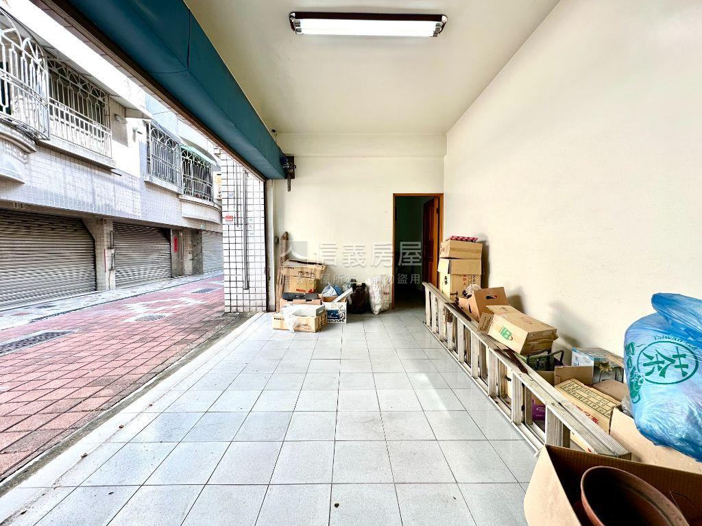 中西區｜湖美角窗木質店住房屋室內格局與周邊環境