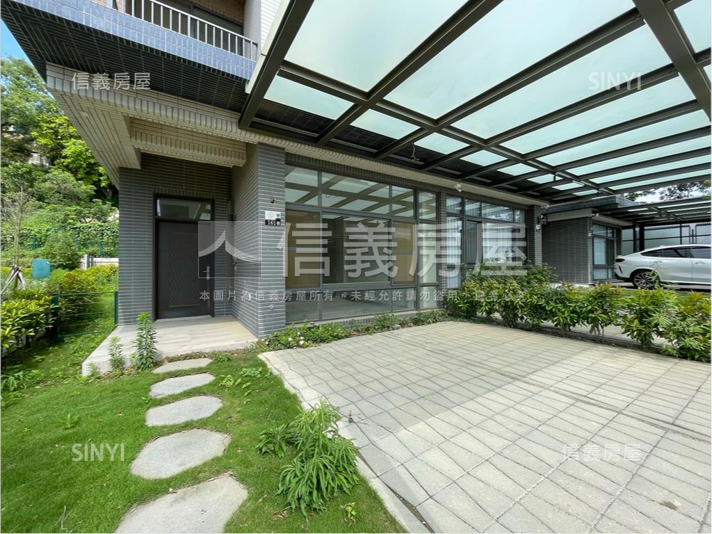 閑谷邊間美式庭院透天房屋室內格局與周邊環境