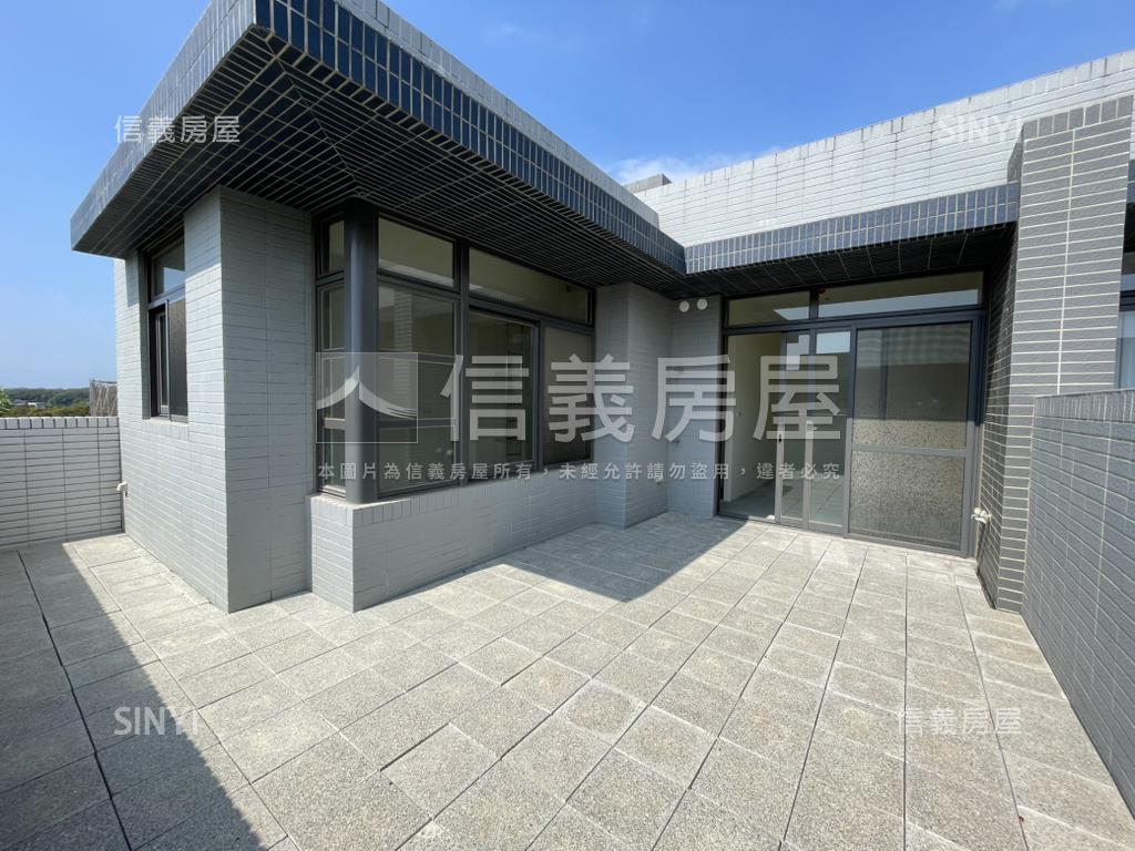 閑谷邊間美式庭院透天房屋室內格局與周邊環境