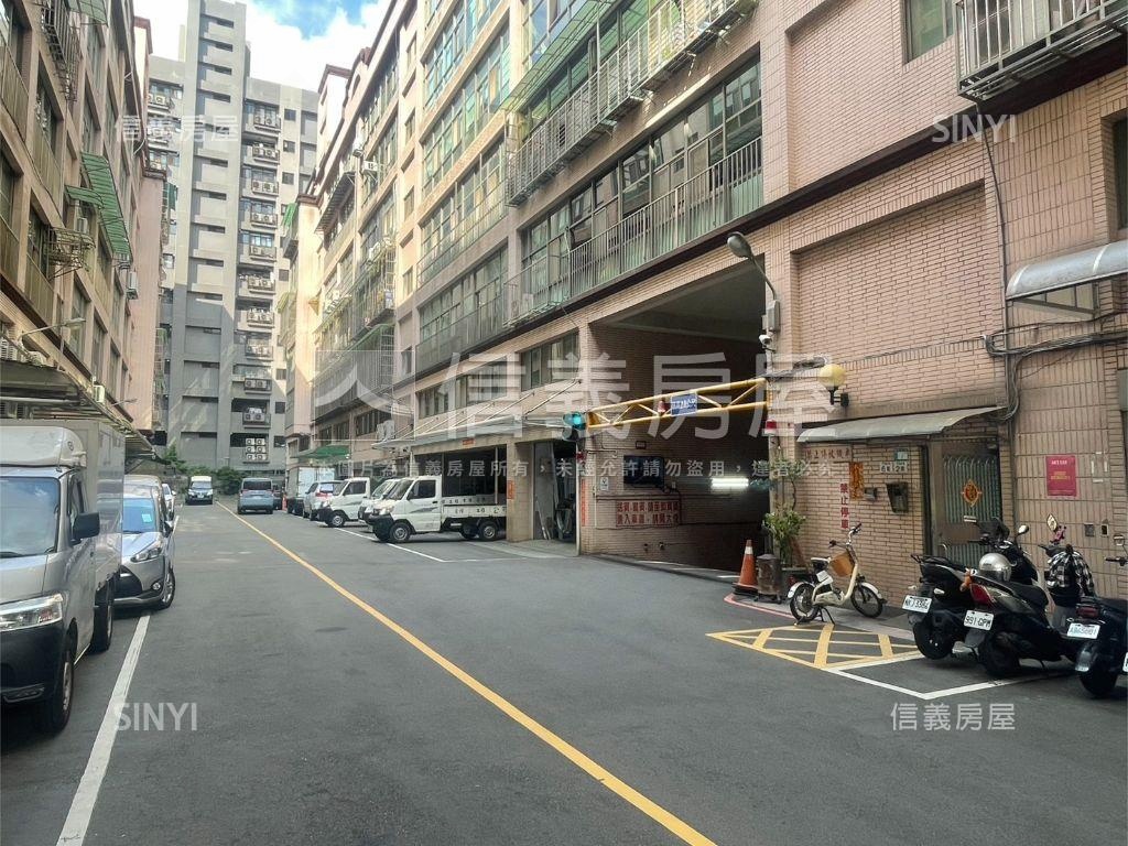 台北企業家，蘆洲稀有廠辦房屋室內格局與周邊環境