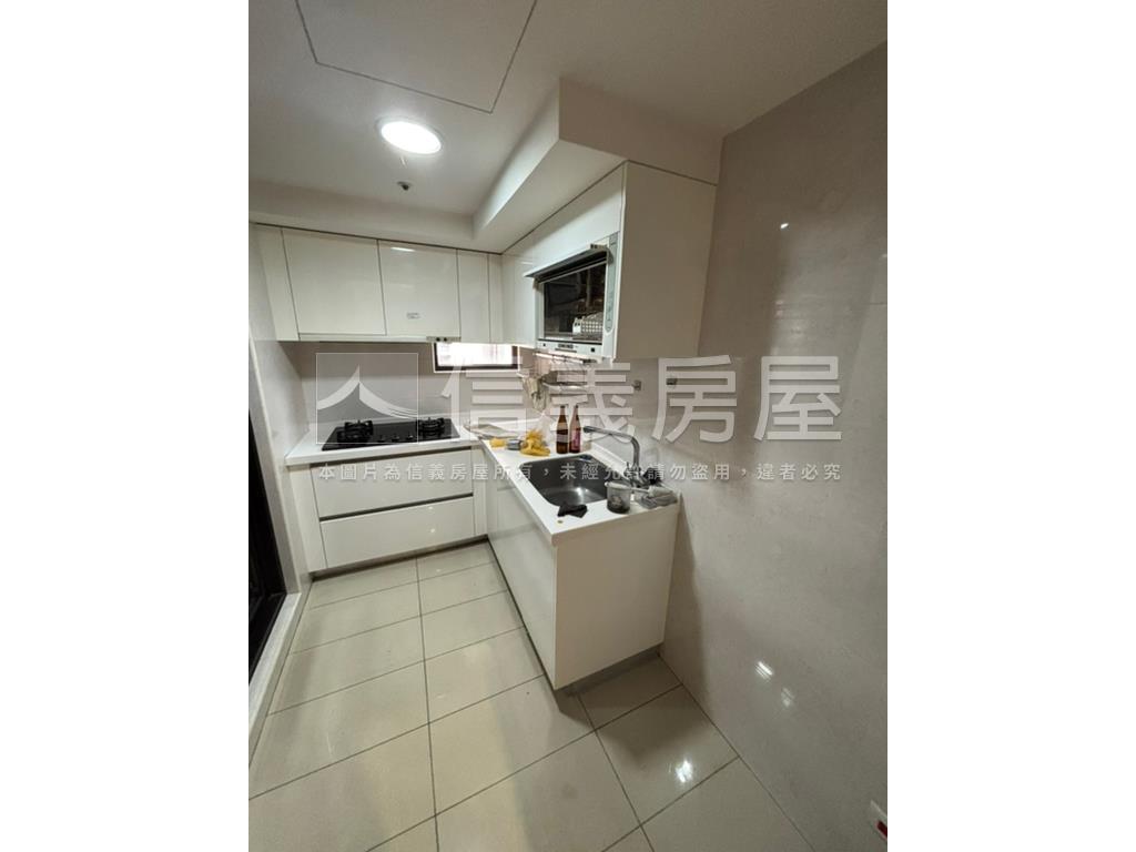 超讚Ｓ高樓美美屋房屋室內格局與周邊環境
