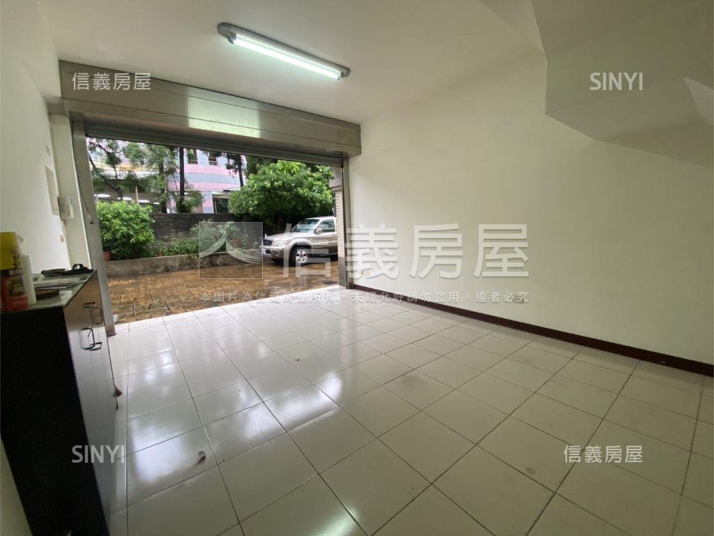 爽文路震後優質別墅房屋室內格局與周邊環境