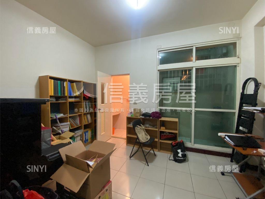 爽文路震後優質別墅房屋室內格局與周邊環境