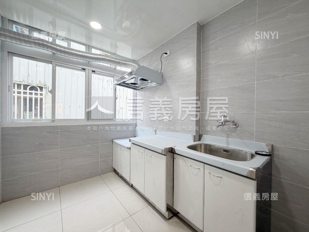 林口採光明亮漂亮三房房屋室內格局與周邊環境