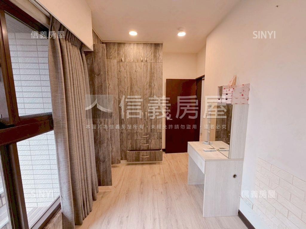 汐止１０１。３房帶車位房屋室內格局與周邊環境
