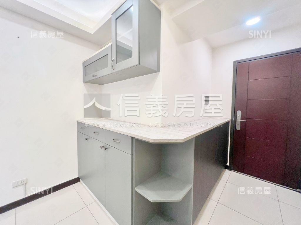 汐止１０１。３房帶車位房屋室內格局與周邊環境