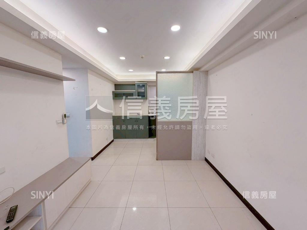 汐止１０１。３房帶車位房屋室內格局與周邊環境