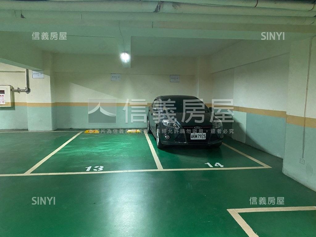 正捷運紀念堂站面寬店辦房屋室內格局與周邊環境