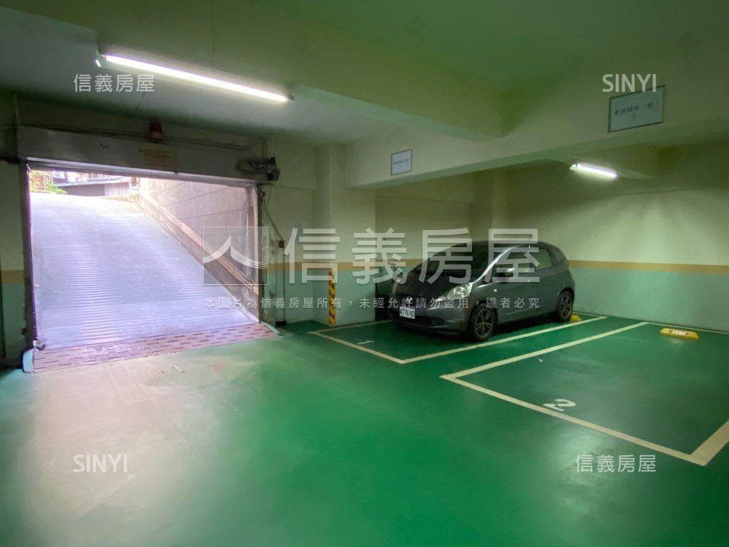 正捷運紀念堂站面寬店辦房屋室內格局與周邊環境