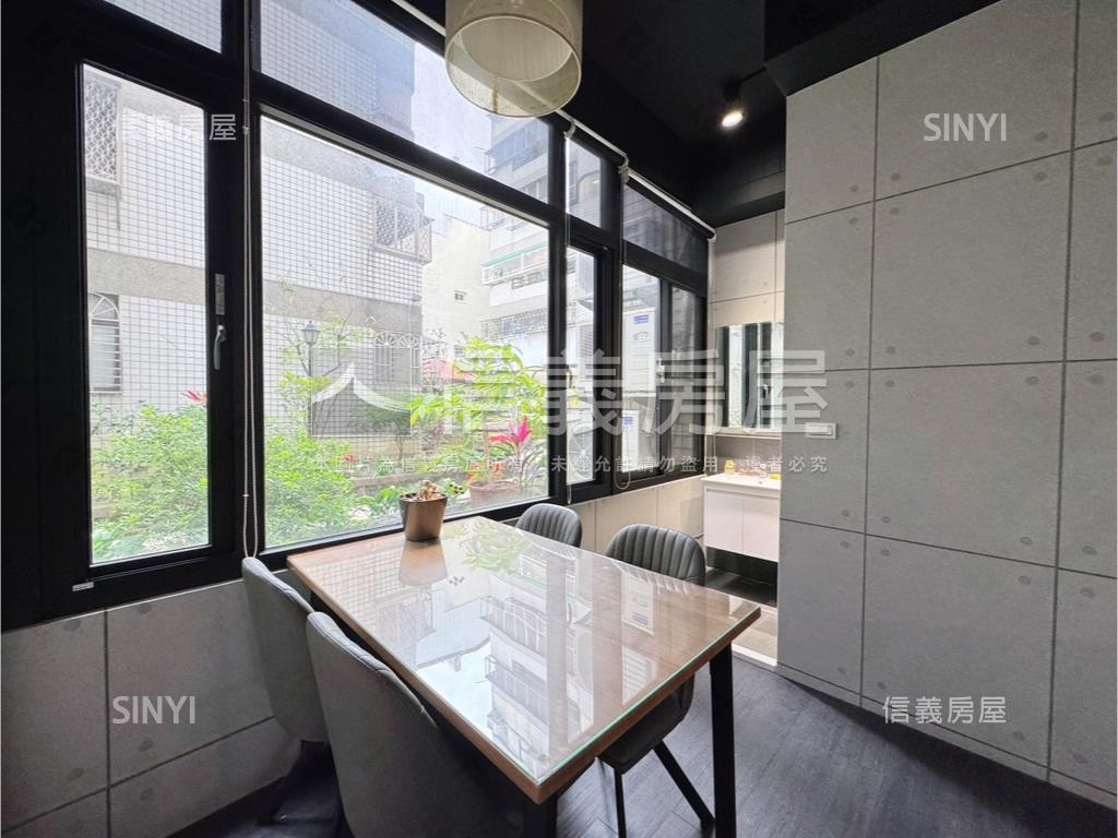 ★興安精裝大面寬店面房屋室內格局與周邊環境