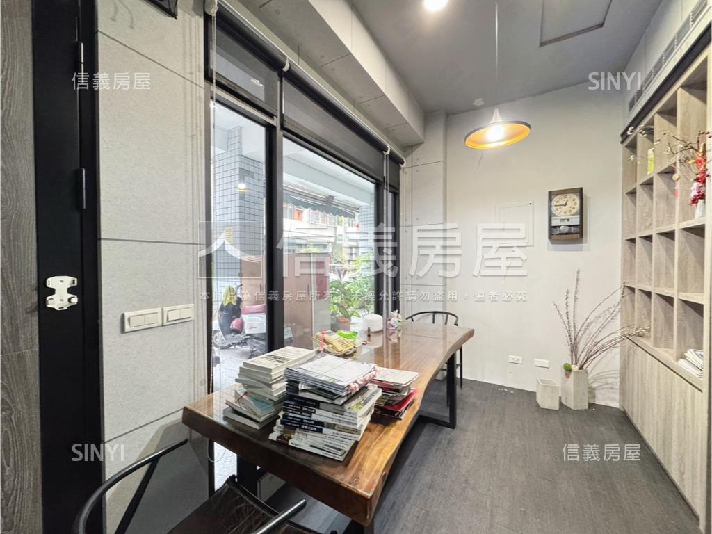 ★興安精裝大面寬店面房屋室內格局與周邊環境