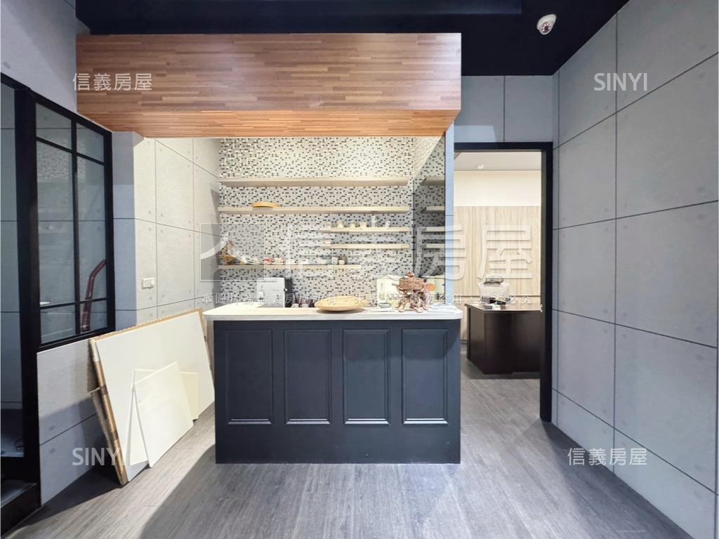 ★興安精裝大面寬店面房屋室內格局與周邊環境