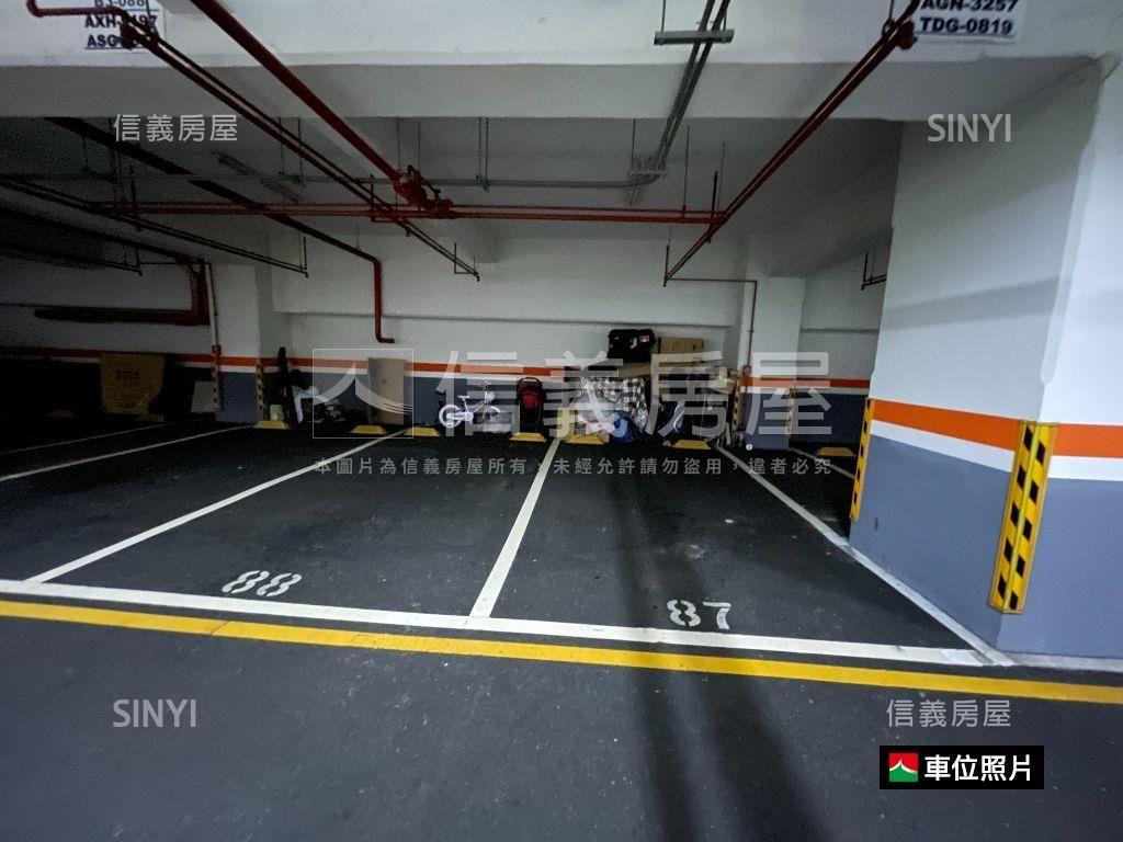 ＩＣＯＭＥ五樓雙車位房屋室內格局與周邊環境