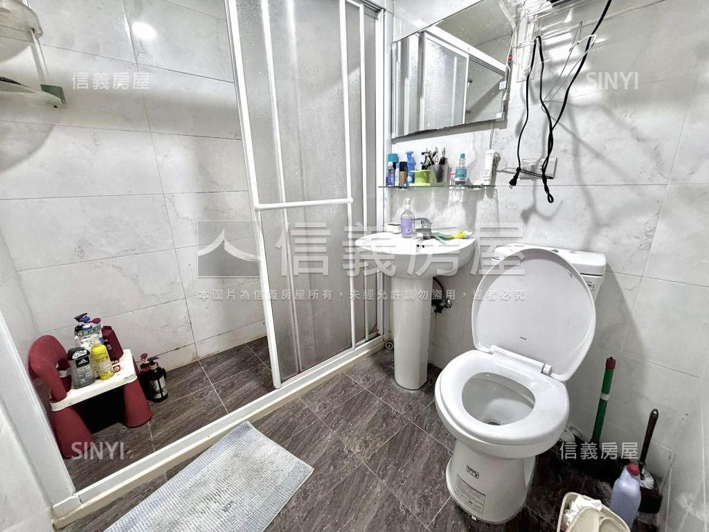 專任安康路景觀方正美二樓房屋室內格局與周邊環境