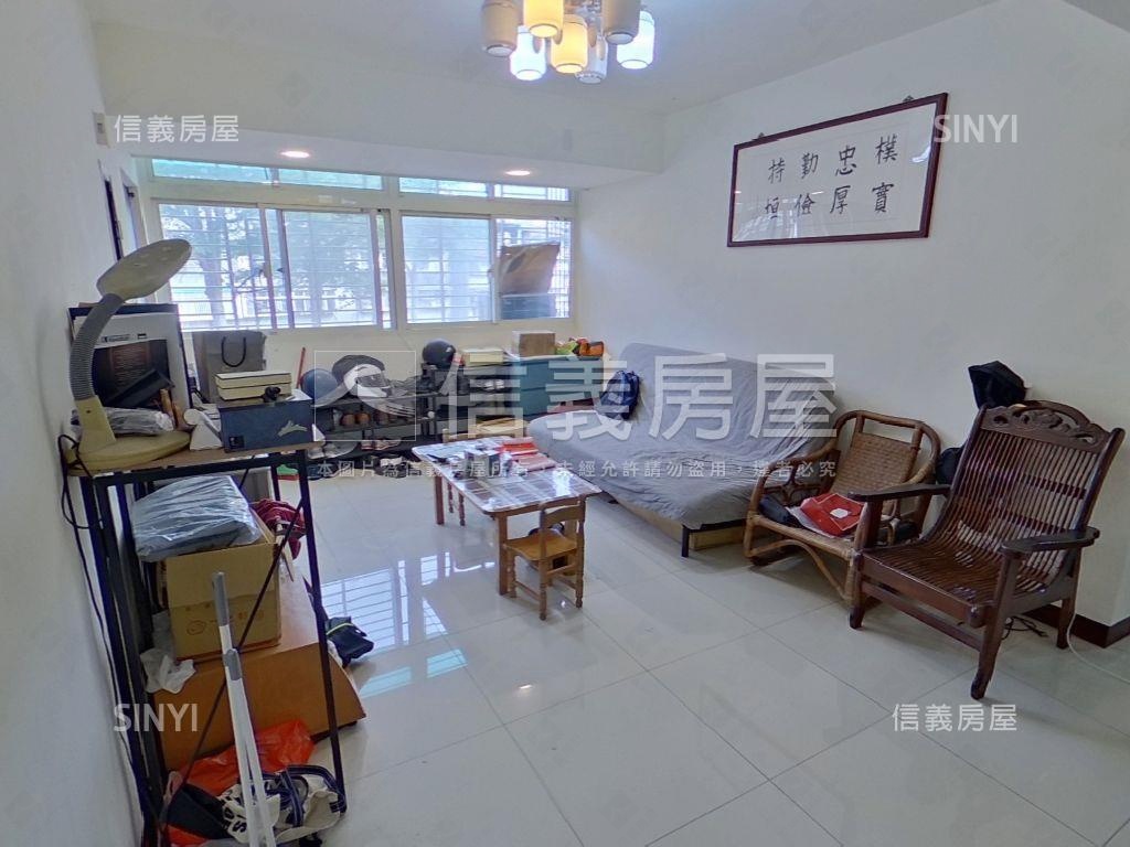 專任安康路景觀方正美二樓房屋室內格局與周邊環境