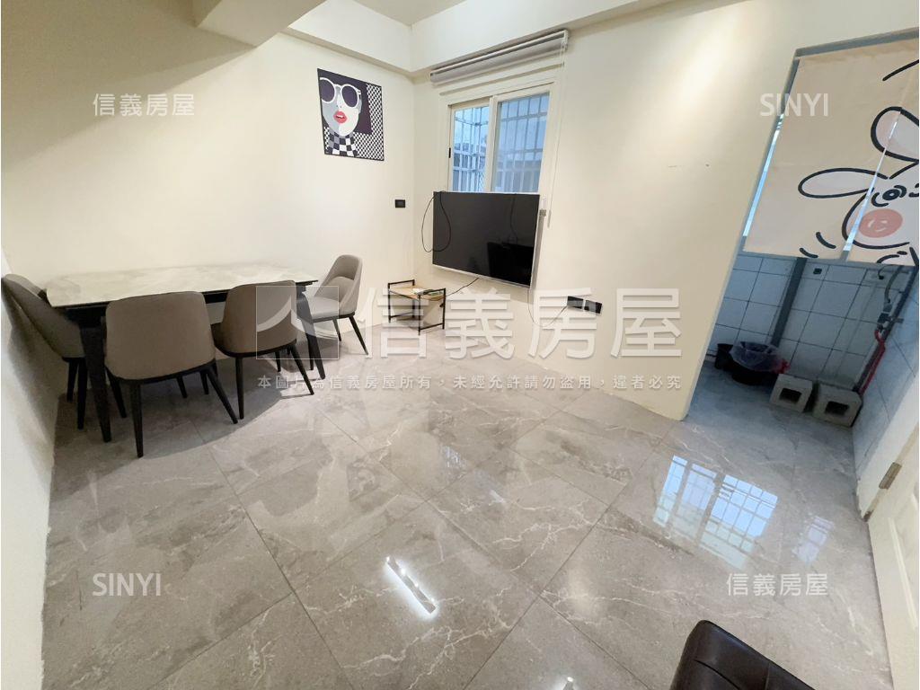 公園旁，低總價電梯二房房屋室內格局與周邊環境