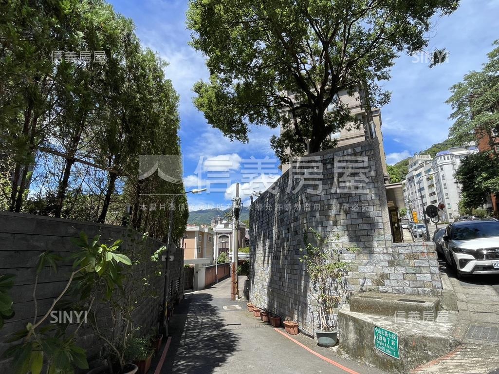 全新裝潢富春居三房房屋室內格局與周邊環境