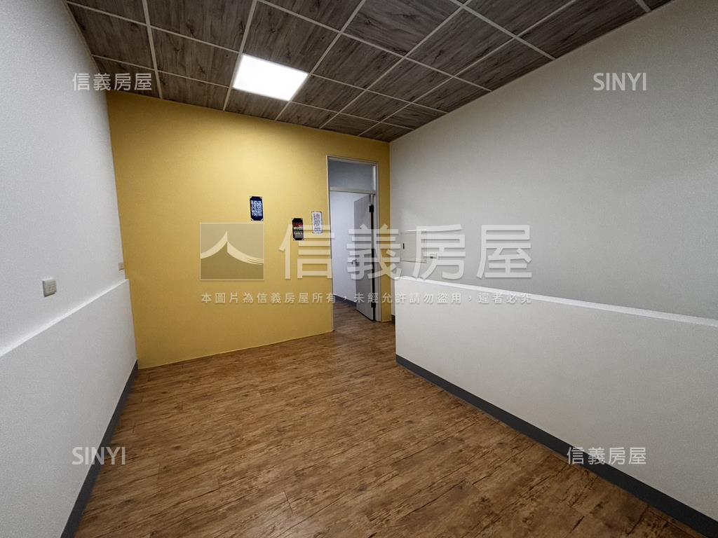 海佃路一段裝潢透天房屋室內格局與周邊環境