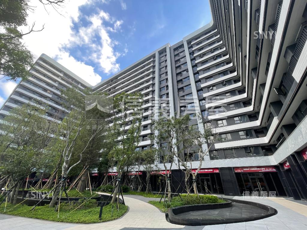 國家大院兩房房屋室內格局與周邊環境