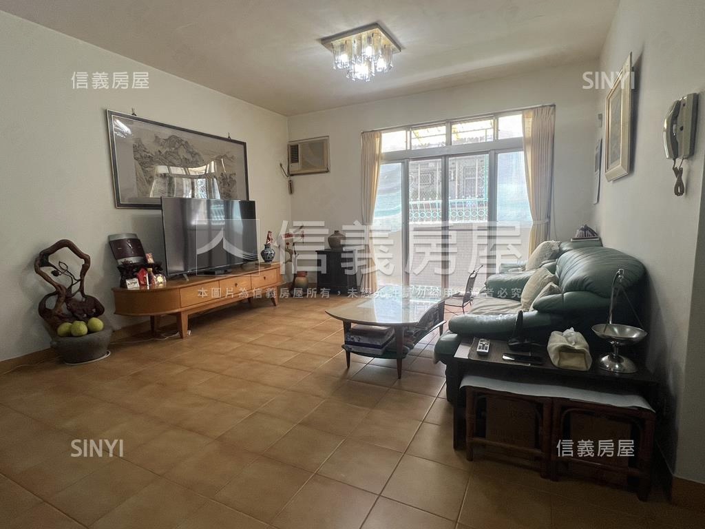 秀朗國小採光公寓房屋室內格局與周邊環境