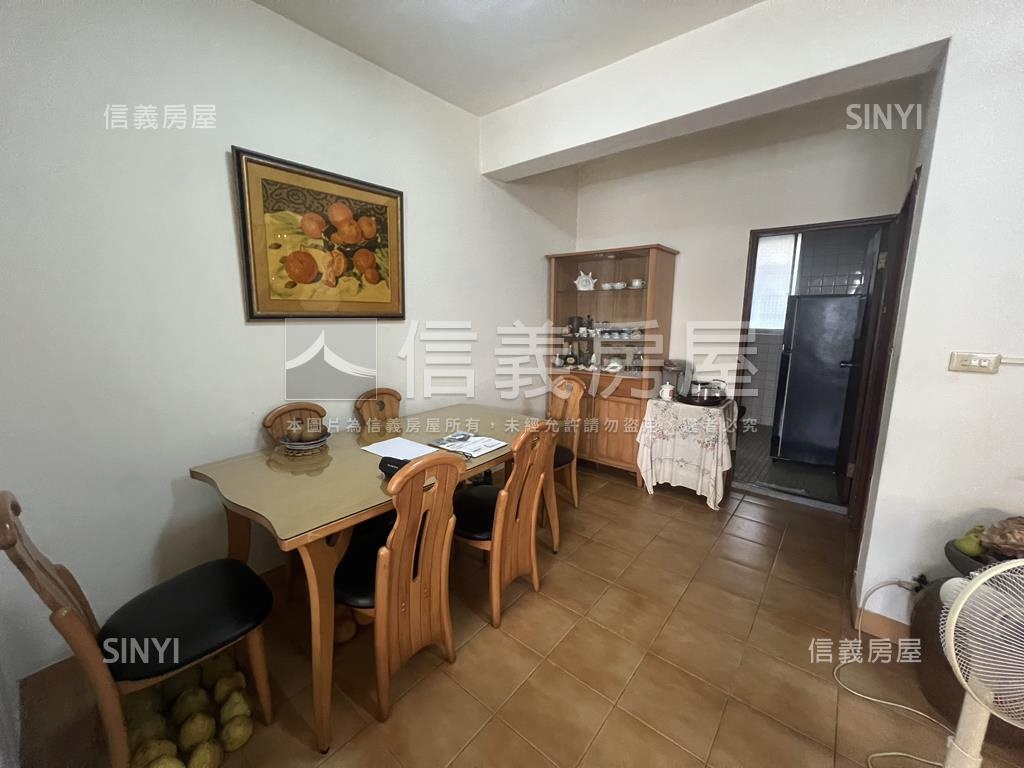 秀朗國小採光公寓房屋室內格局與周邊環境