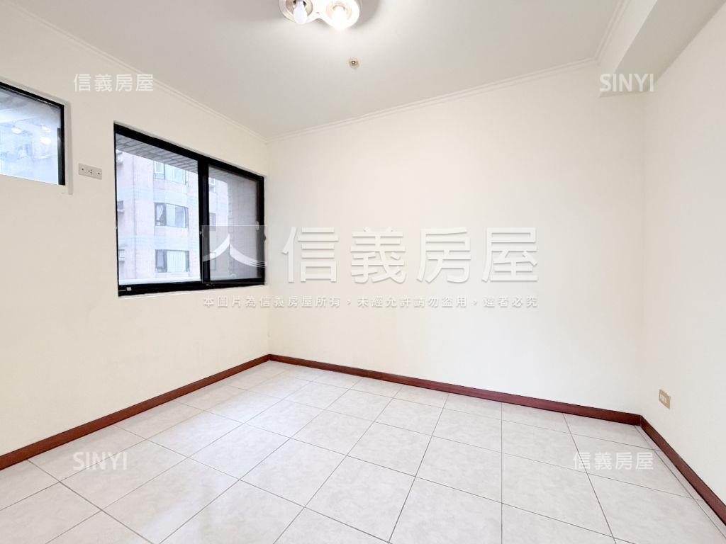 優質宏國美景三房車位房屋室內格局與周邊環境