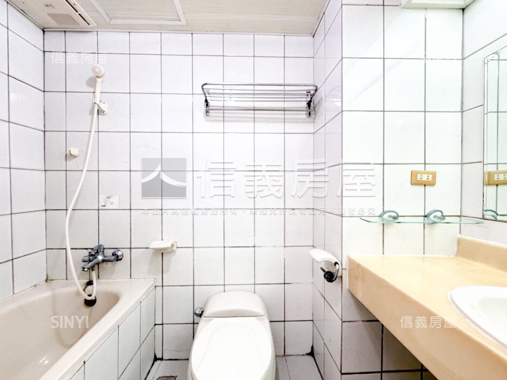 優質宏國美景三房車位房屋室內格局與周邊環境