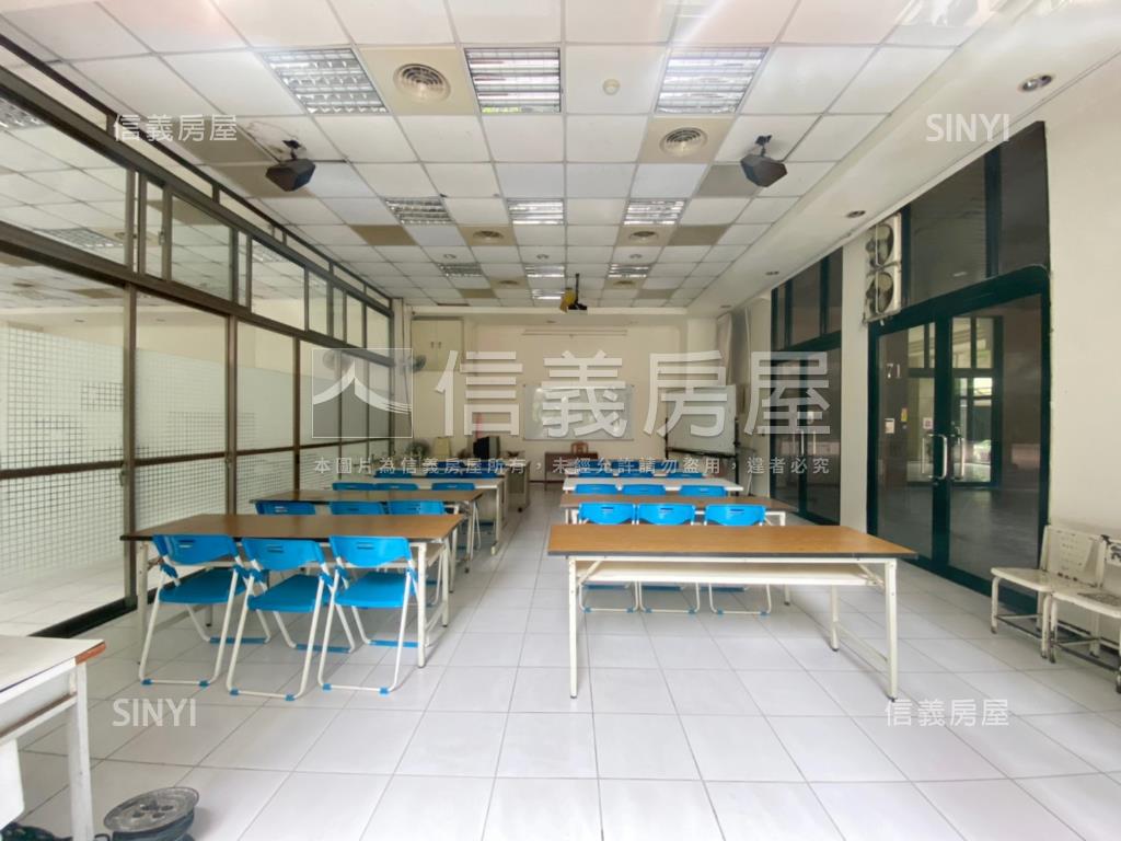 優質宏國美景三房車位房屋室內格局與周邊環境