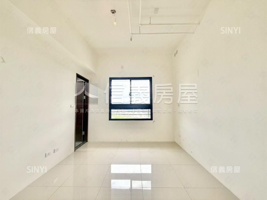 近中國醫高樓全新三房平車房屋室內格局與周邊環境