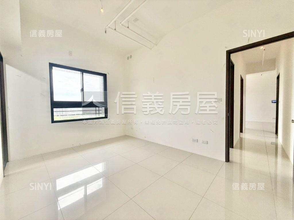 近中國醫高樓全新三房平車房屋室內格局與周邊環境