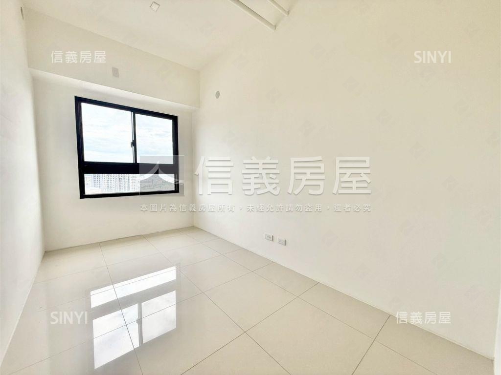 近中國醫高樓全新三房平車房屋室內格局與周邊環境