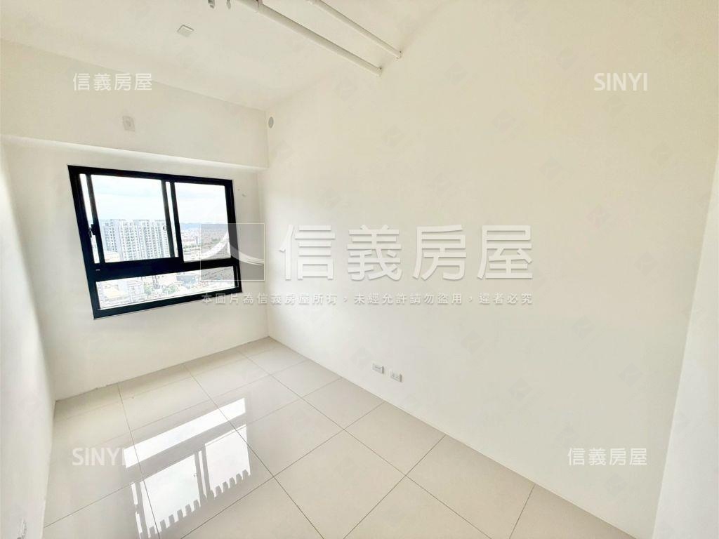 近中國醫高樓全新三房平車房屋室內格局與周邊環境