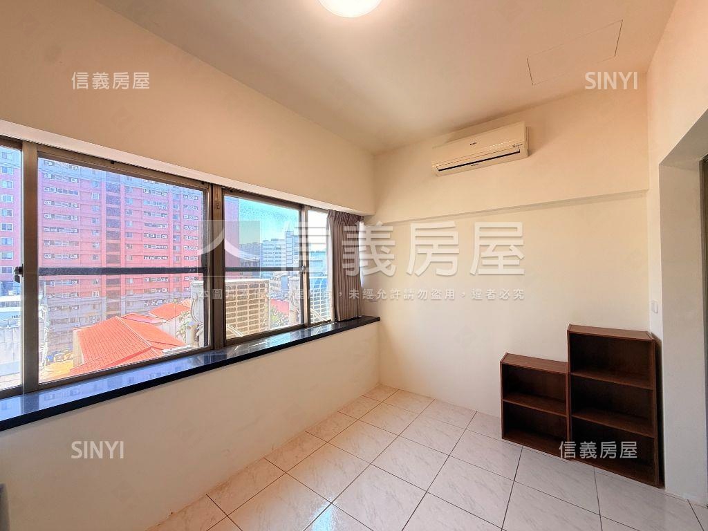 曉明儷晶１＋１房平面車位房屋室內格局與周邊環境