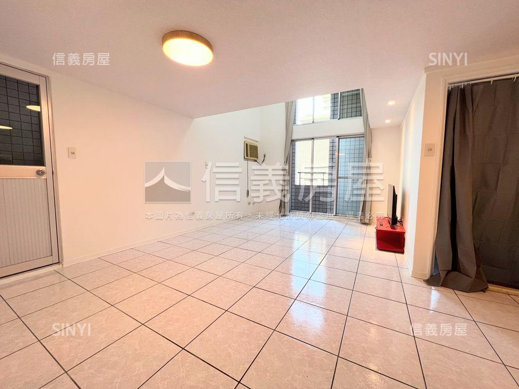 專任❤️高閣挑高景觀戶房屋室內格局與周邊環境