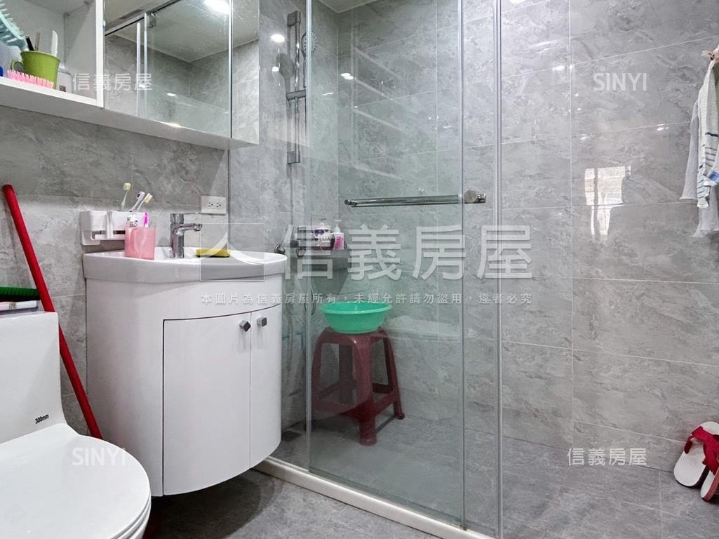 士林行政中心精緻美屋房屋室內格局與周邊環境