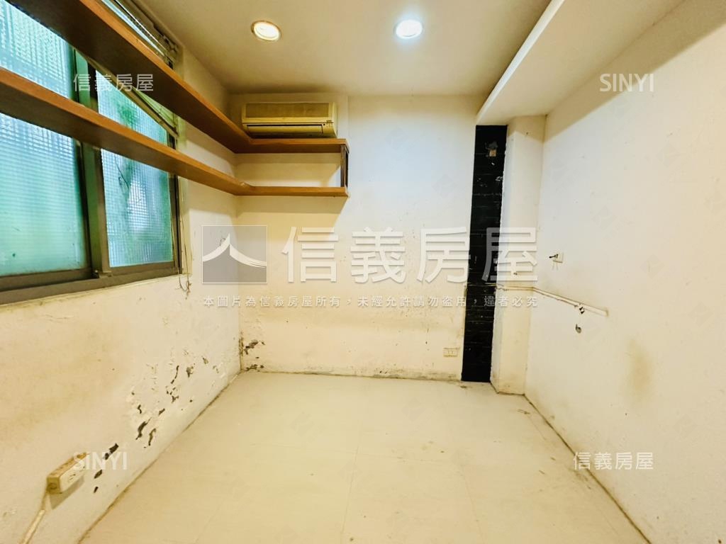 士林華聲公園豪美１樓房屋室內格局與周邊環境