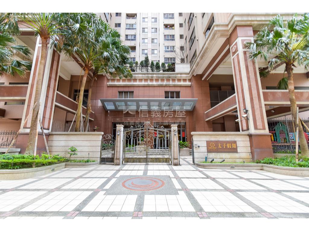 假期兩房車位房屋室內格局與周邊環境