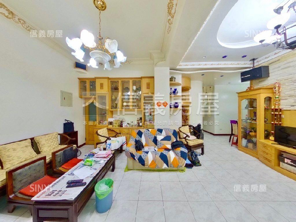勝輝新象⭐挑高大空間房屋室內格局與周邊環境