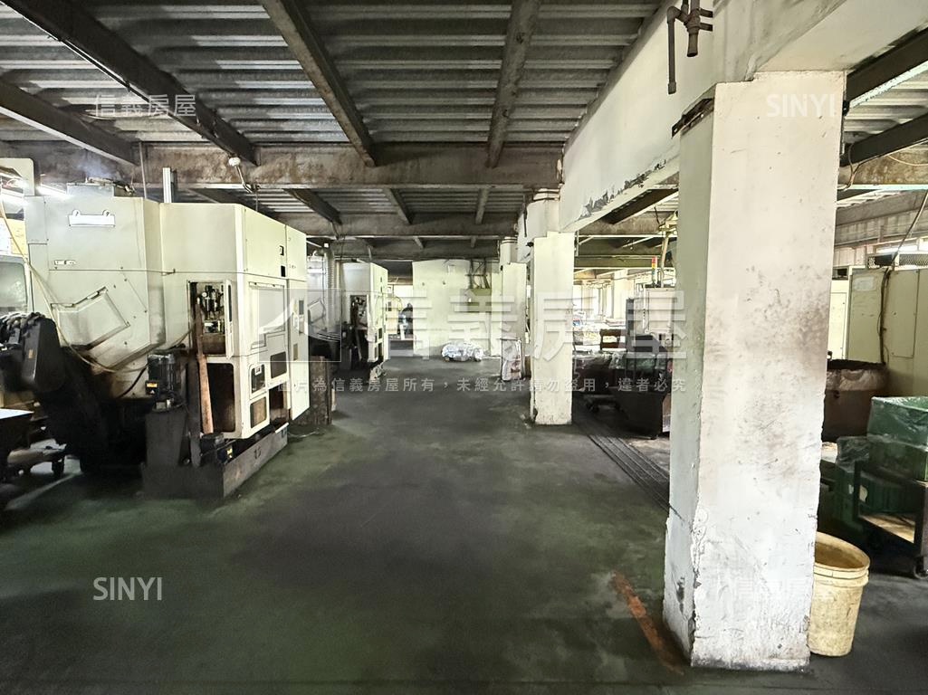 梓官丁種建築用地方正廠房房屋室內格局與周邊環境