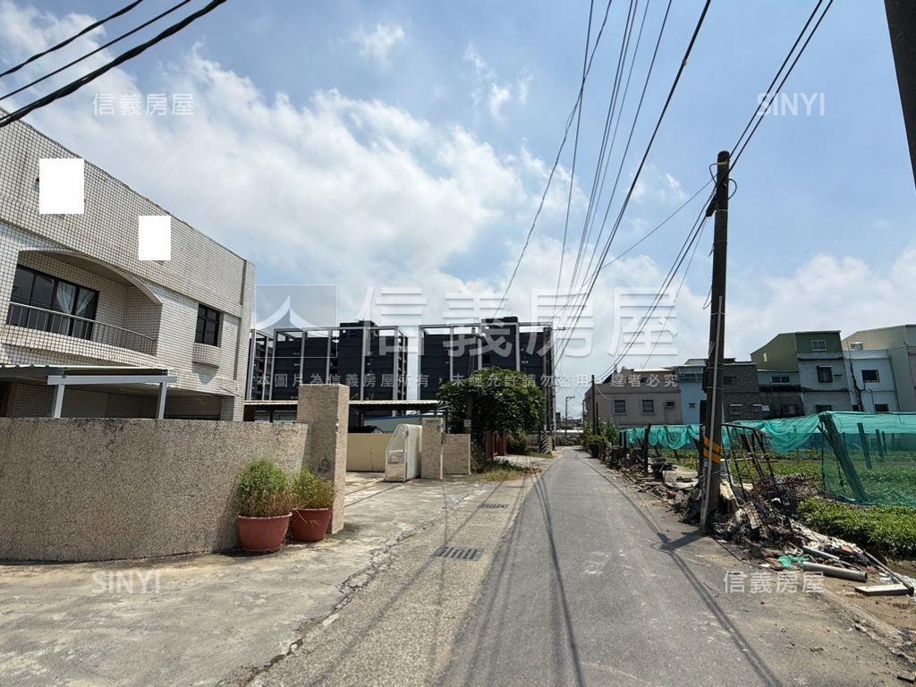 梓官丁種建築用地方正廠房房屋室內格局與周邊環境